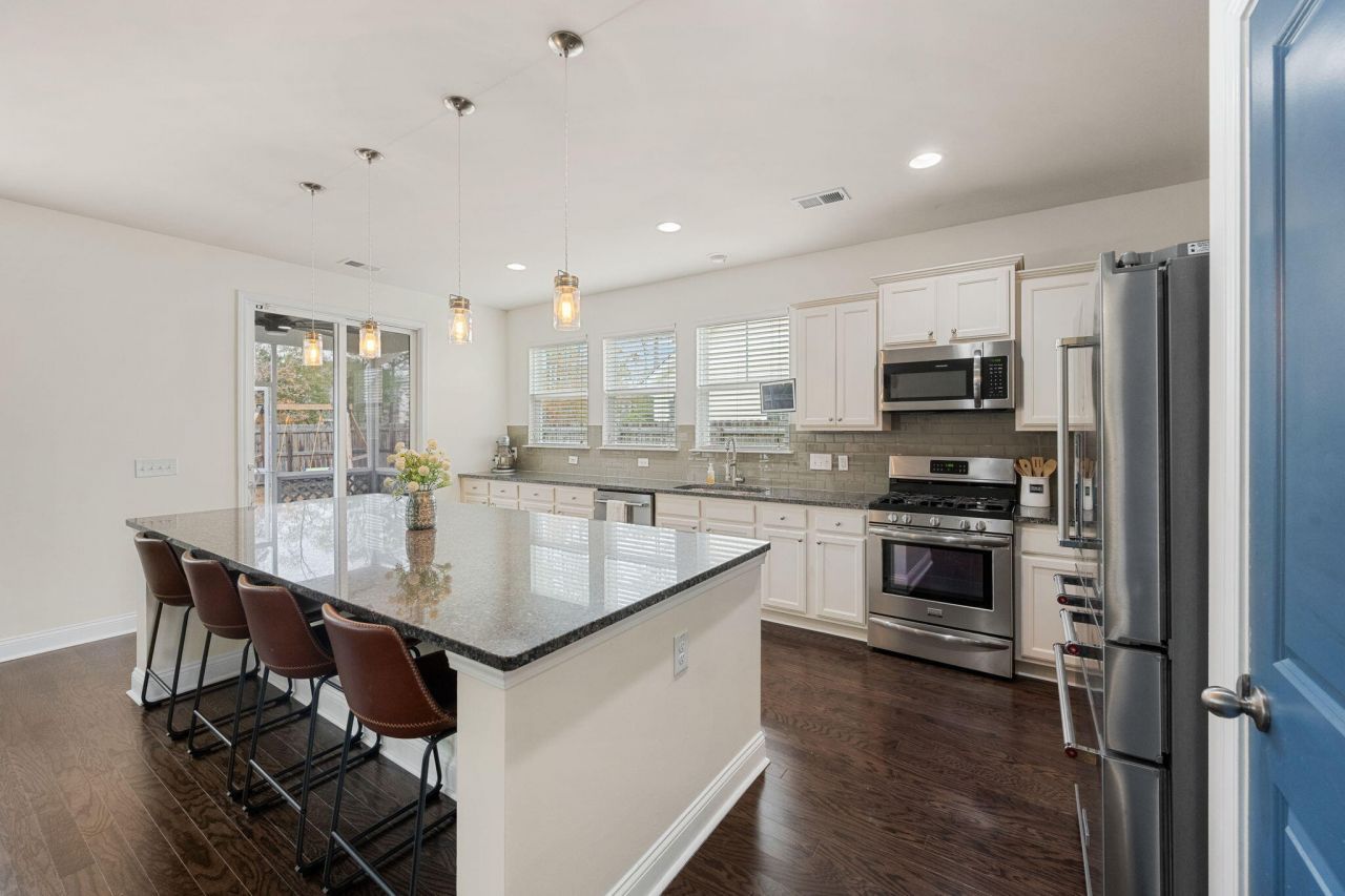 303 Knawl Road Photo 11