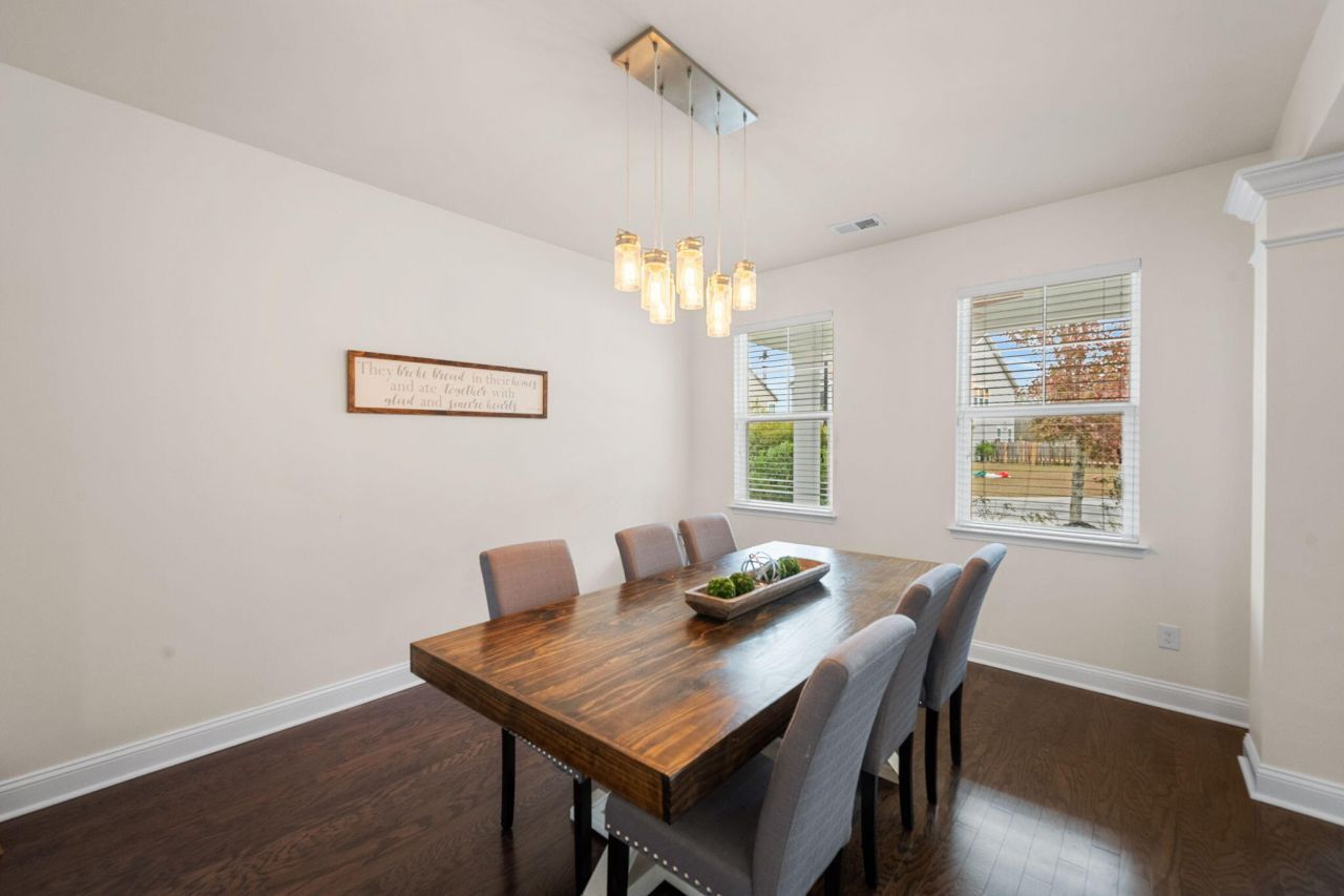 303 Knawl Road Photo 3