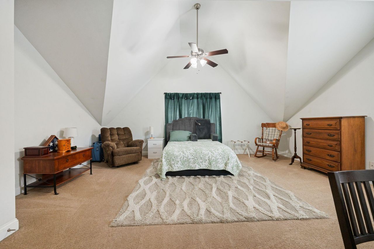 303 Knawl Road Photo 32