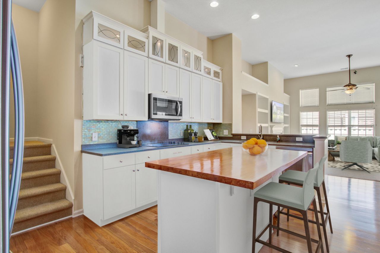 100 Cottage Path Lane Photo 15