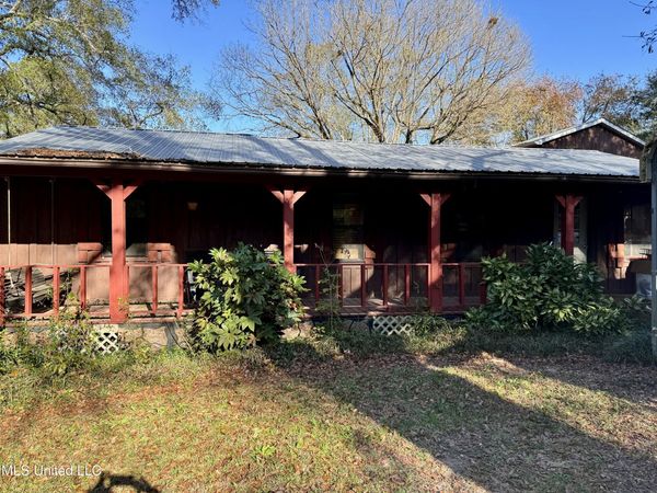 5015 Highway 15, Laurel, MS 39443