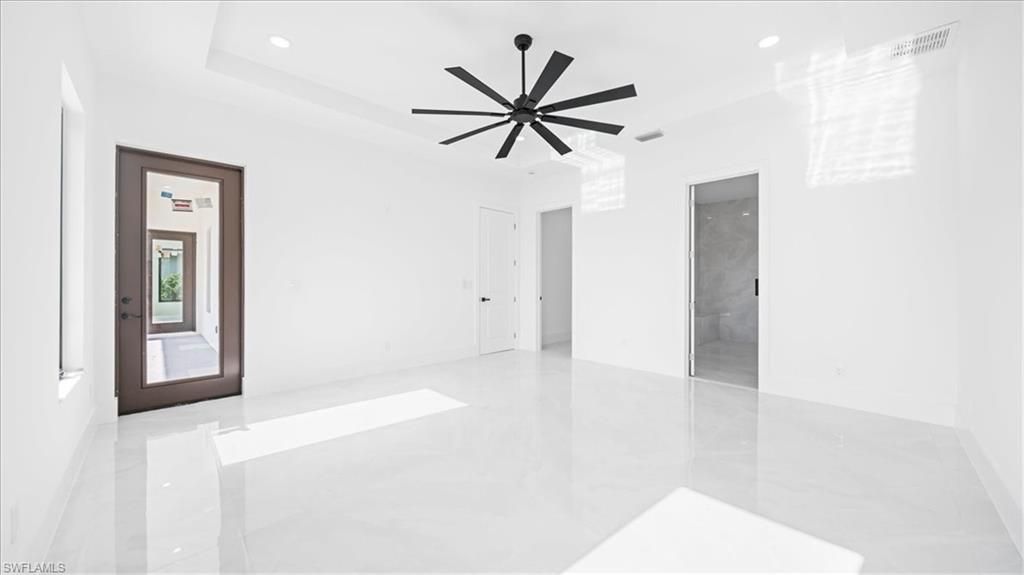 526 SE 4th St, Cape Coral, FL 33990 Photo