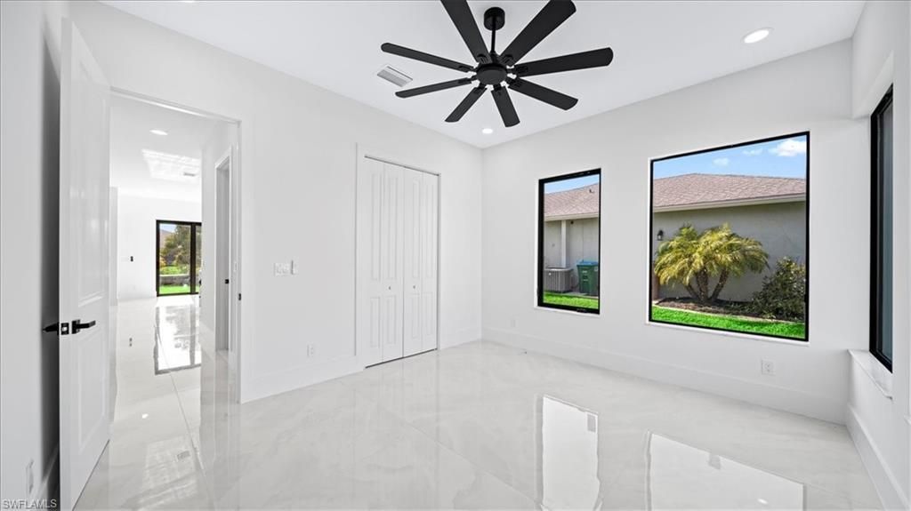 526 SE 4th St, Cape Coral, FL 33990 Photo