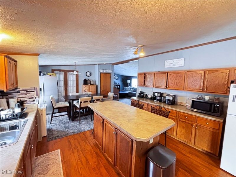 7195 Lakeview Road, Hanoverton, OH 44423 Photo 5