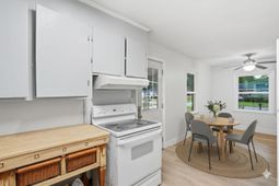 7031 Midland Drive photo 4