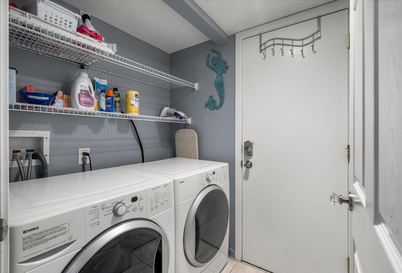 1619 Live Oak Park Photo 21