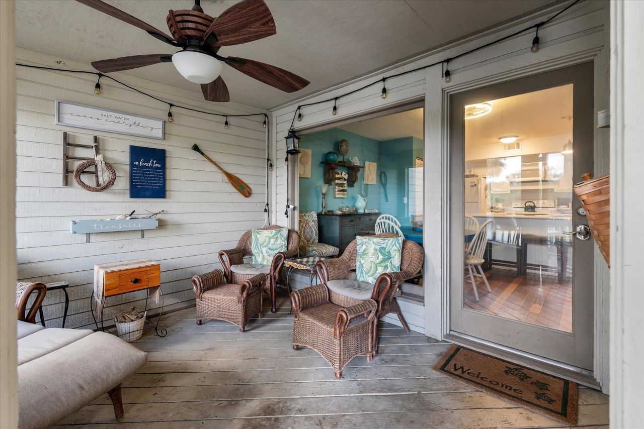 1619 Live Oak Park Photo 4