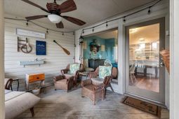 1619 Live Oak Park photo 4