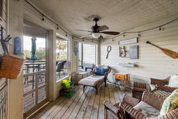 1619 Live Oak Park photo 4