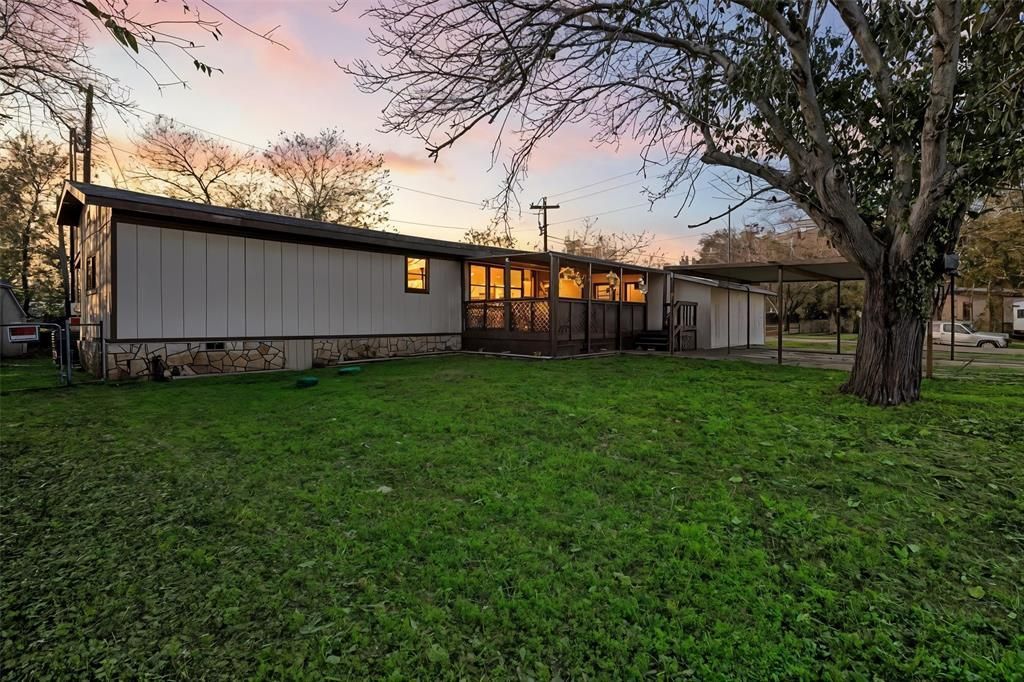 5528 Lake View Drive, Granbury, TX 76048 Main Photo