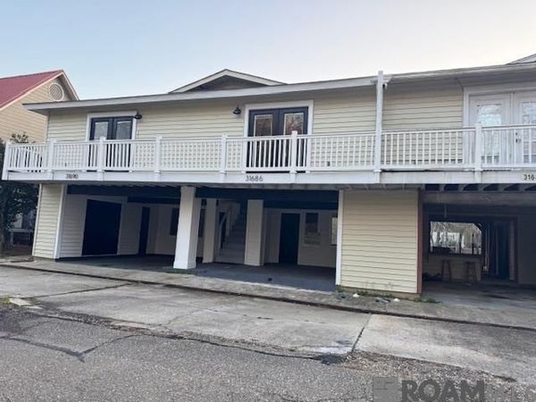 31690 River Pines Dr, Unit #31690, Springfield, LA 70462