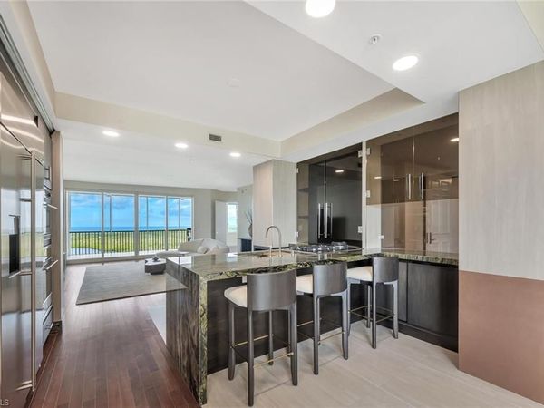 275 Indies WAY, Unit 1605, NAPLES, FL 34110