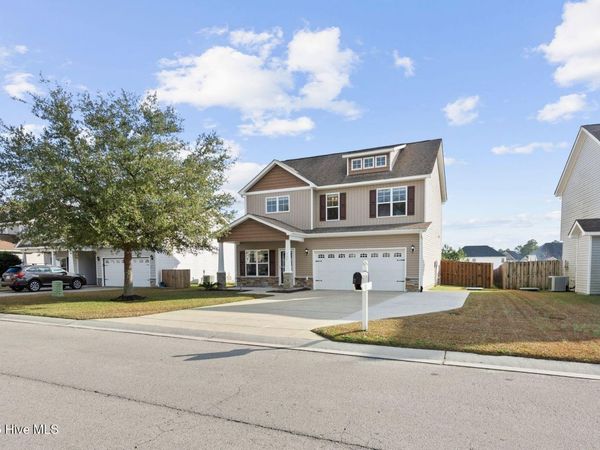 111 Saw Grass Drive, Maple Hill, NC 28454