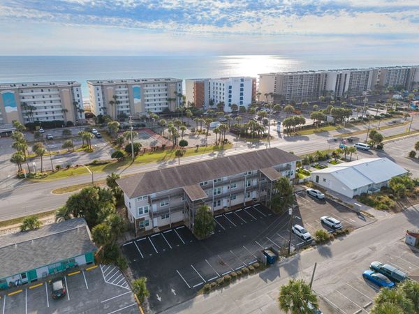 304 Barracuda Avenue, Unit 202, Fort Walton Beach, FL 32548