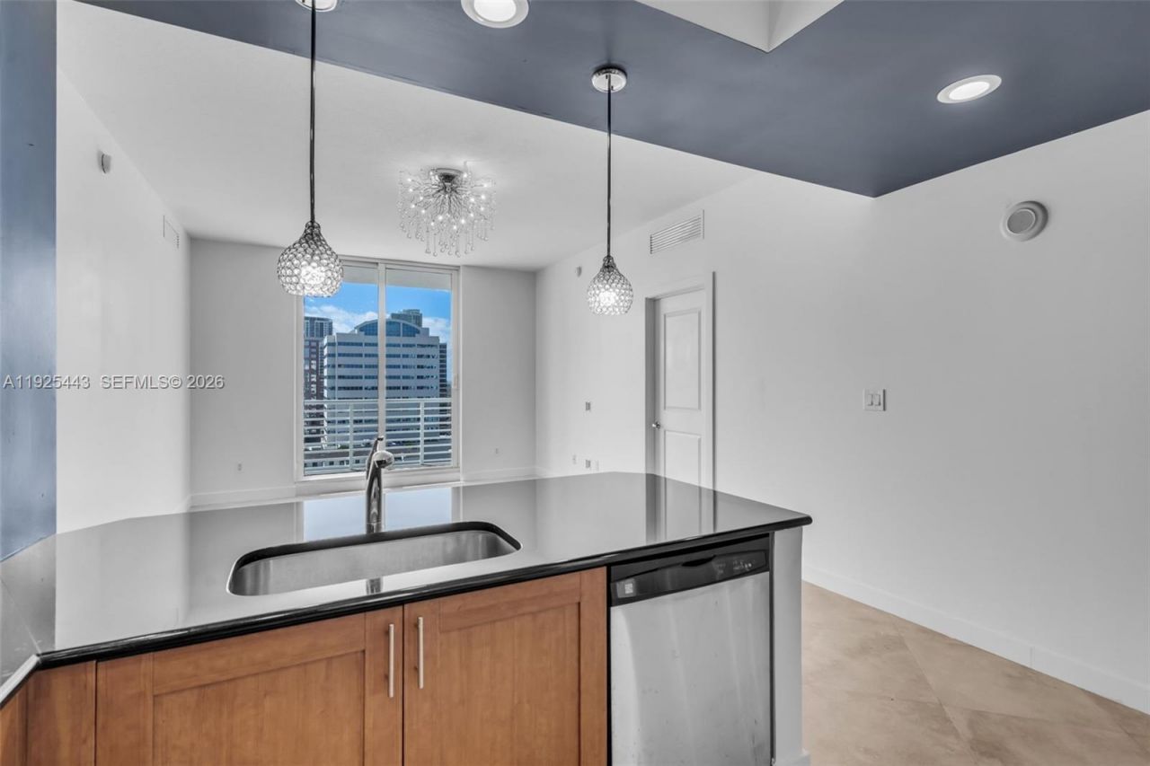 315 NE 3rd Ave, Unit 1805, Fort Lauderdale, FL 33301 Photo