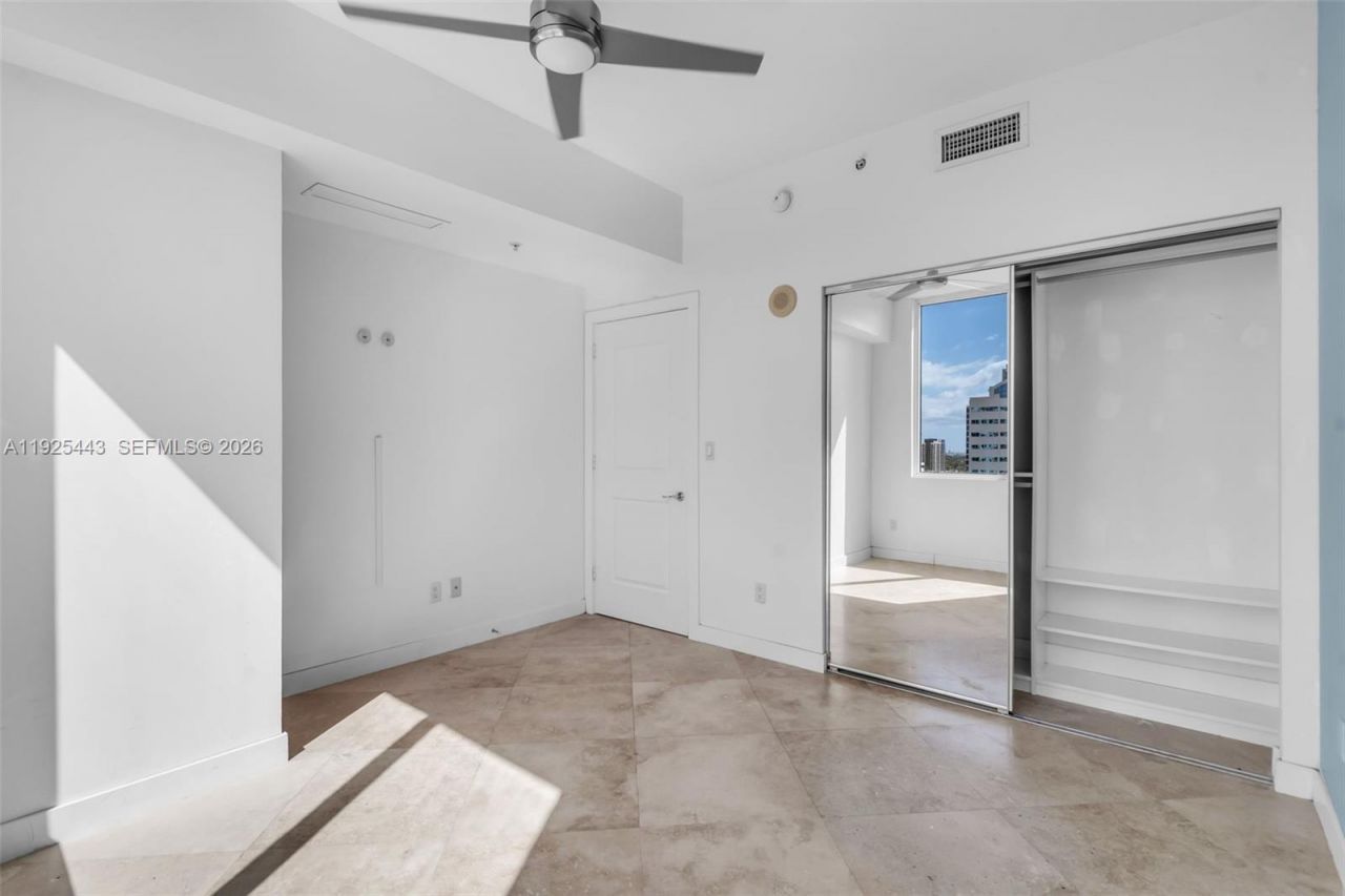 315 NE 3rd Ave, Unit 1805, Fort Lauderdale, FL 33301 Photo