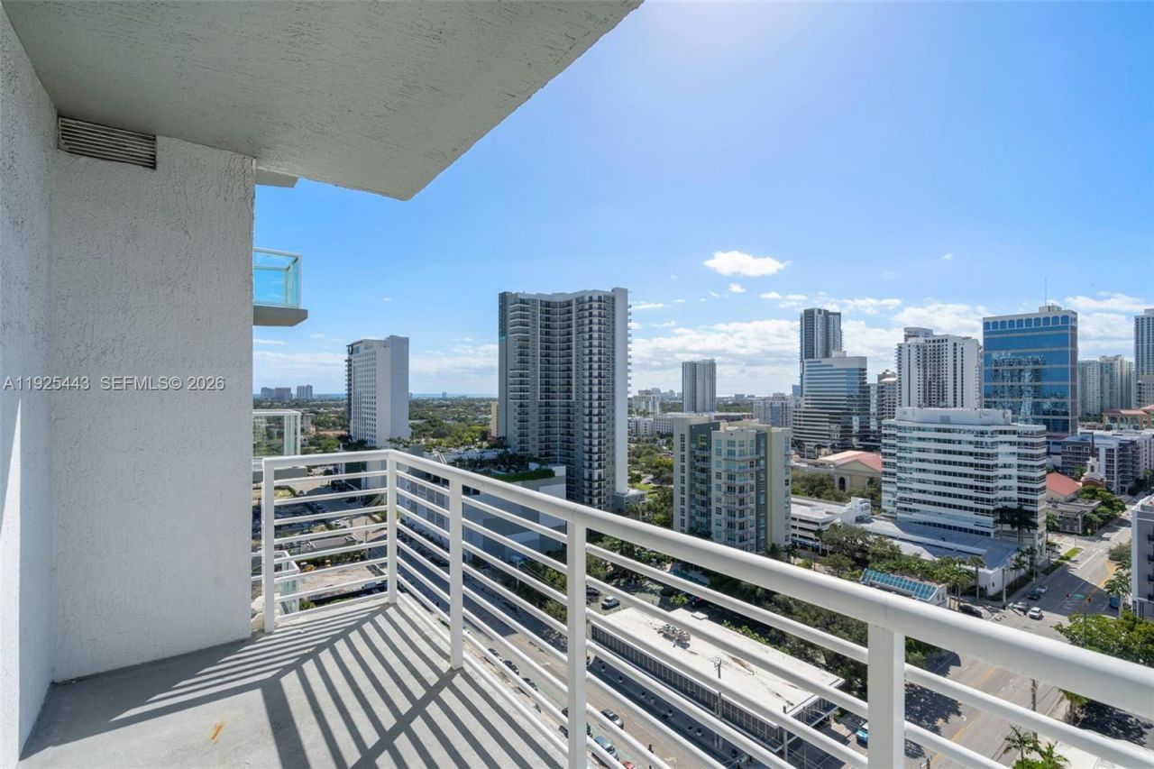 315 NE 3rd Ave, Unit 1805, Fort Lauderdale, FL 33301 Photo