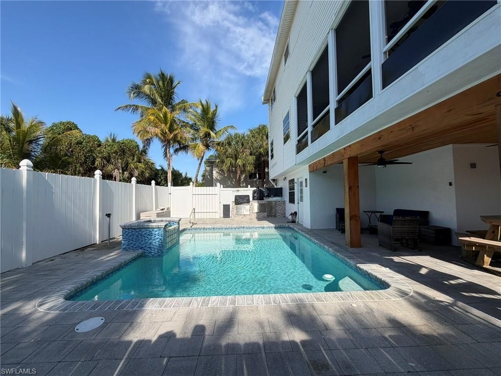 9225 Dimmick Dr, Sanibel, FL 33957 Photo