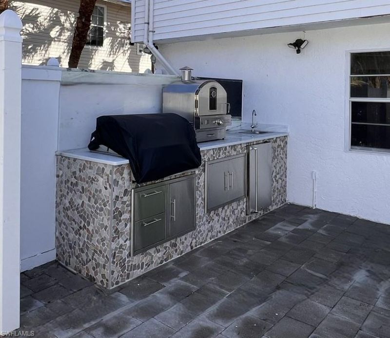 9225 Dimmick Dr, Sanibel, FL 33957 Photo