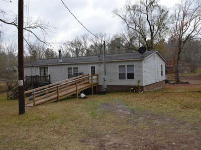 1613 Lakeshore Road , Camden, SC 29020