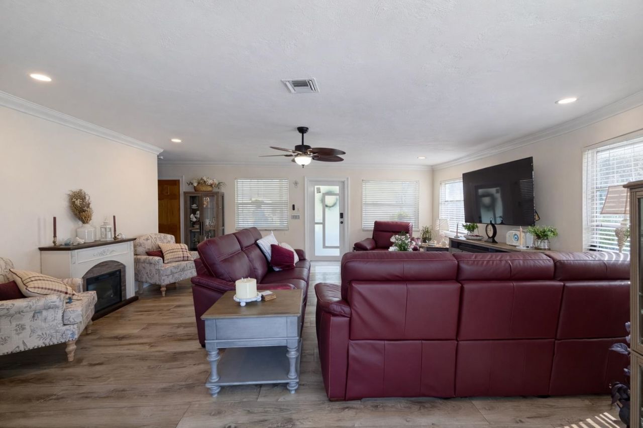 9225 Dimmick Dr, Sanibel, FL 33957 Photo