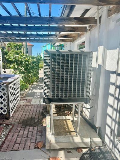 11860 Island Ave, Matlacha, FL 33993 Photo