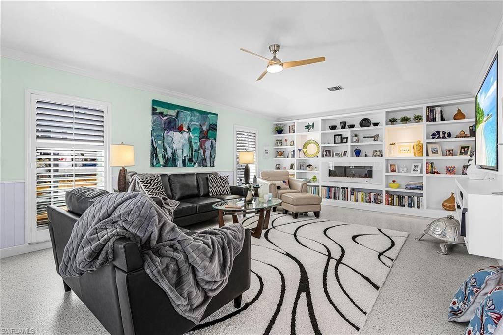 11860 Island Ave, Matlacha, FL 33993 Photo