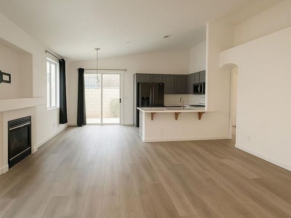 9749 Edifice Avenue, Las Vegas, NV 89117