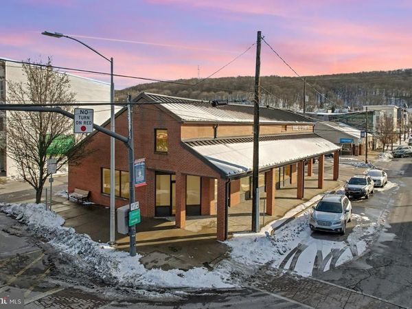 1-7 S MAIN STREET, MAHANOY CITY, PA 17948