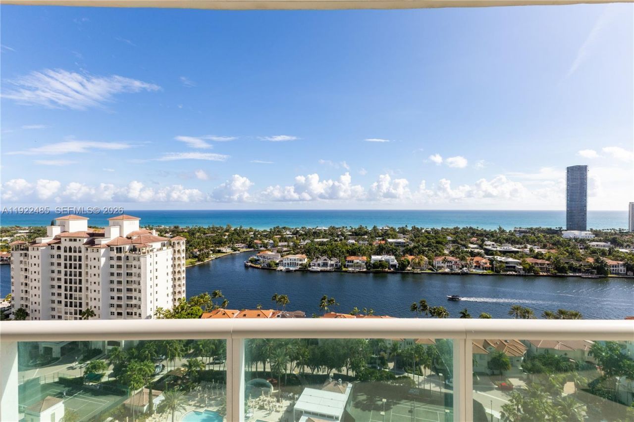 19955 NE 38th Ct, Unit 2205, Aventura, FL 33180 Photo