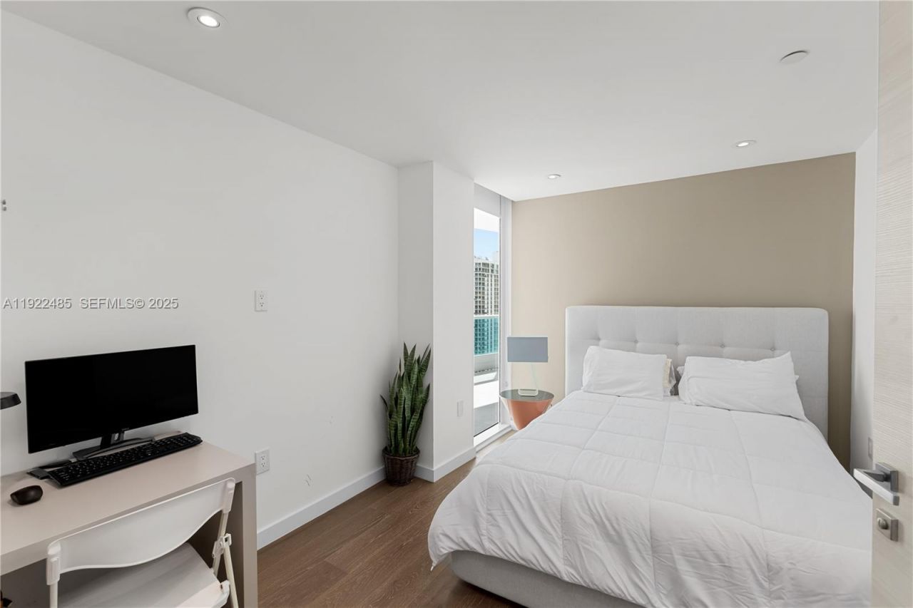 19955 NE 38th Ct, Unit 2205, Aventura, FL 33180 Photo