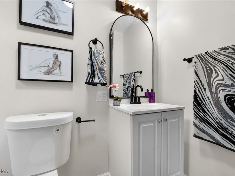 12319 Soika Avenue, Cleveland, OH 44120 Photo 27