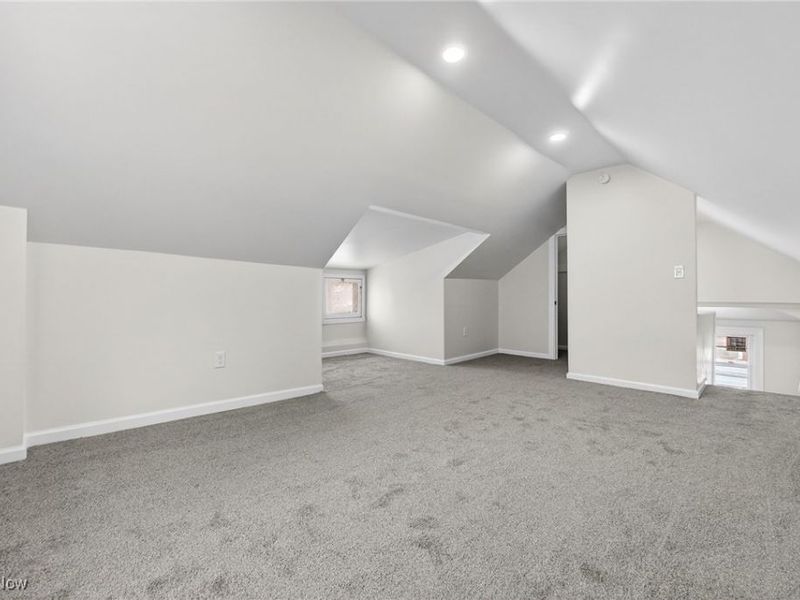 12319 Soika Avenue, Cleveland, OH 44120 Photo 37