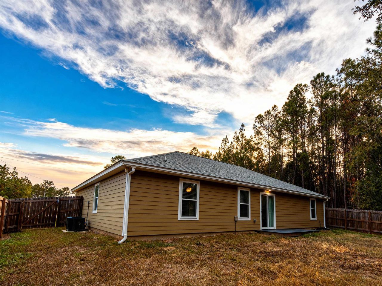 315 Mae Cato Drive, Midway, FL 32343 Photo