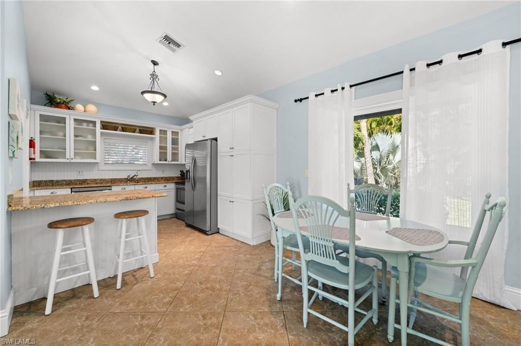 1963 Bethany Pl, Naples, FL 34109 Photo