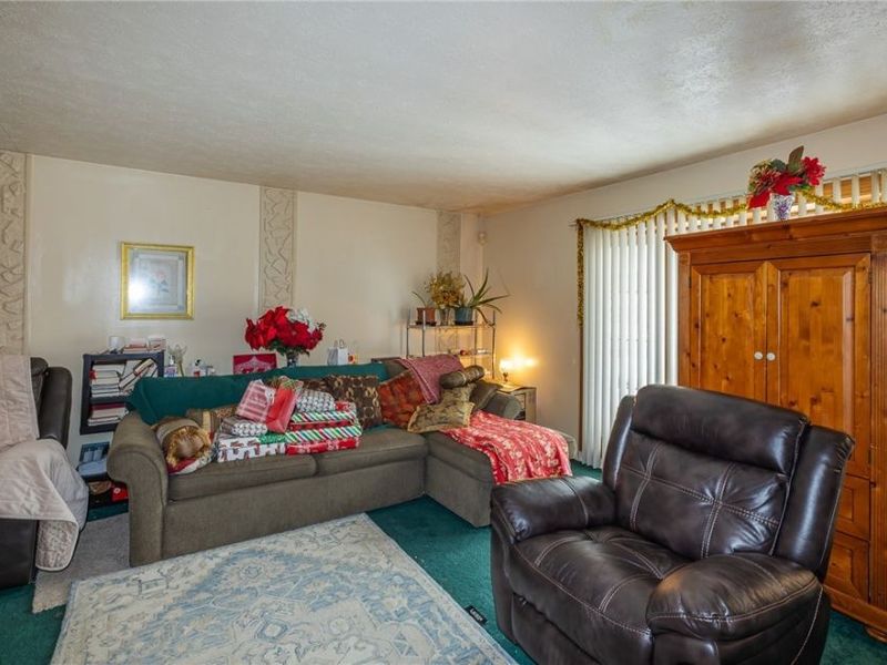 24910 Ridgeline Drive, Bedford Heights, OH 44146 Photo 3