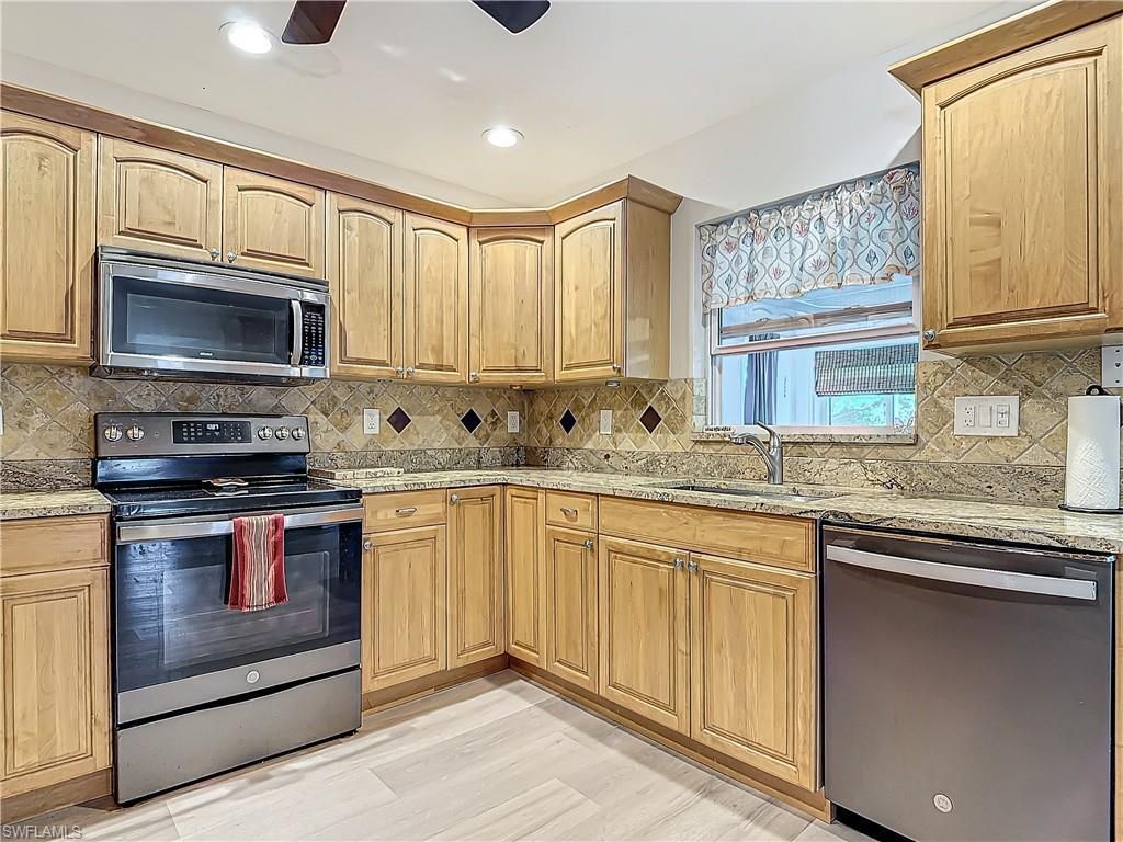 458 W Valley Dr, Bonita Springs, FL 34134 Photo