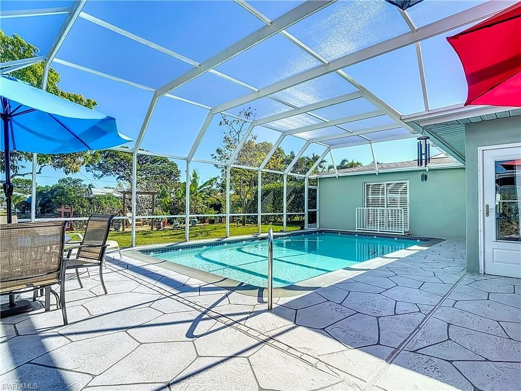 458 W Valley Dr, Bonita Springs, FL 34134 Photo