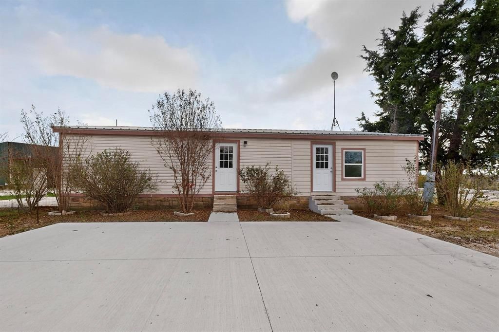 6471 NE County Road 1040, Rice, TX 75155 Main Photo