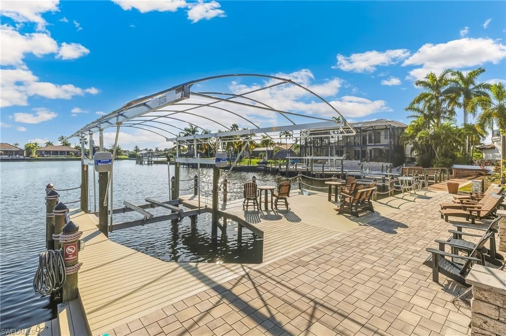 2602 Cape Coral Pkwy W, Cape Coral, FL 33914 Photo
