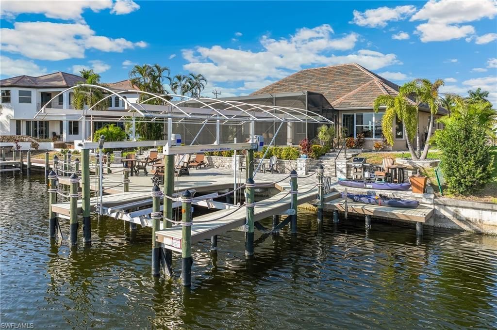 2602 Cape Coral Pkwy W, Cape Coral, FL 33914 Photo