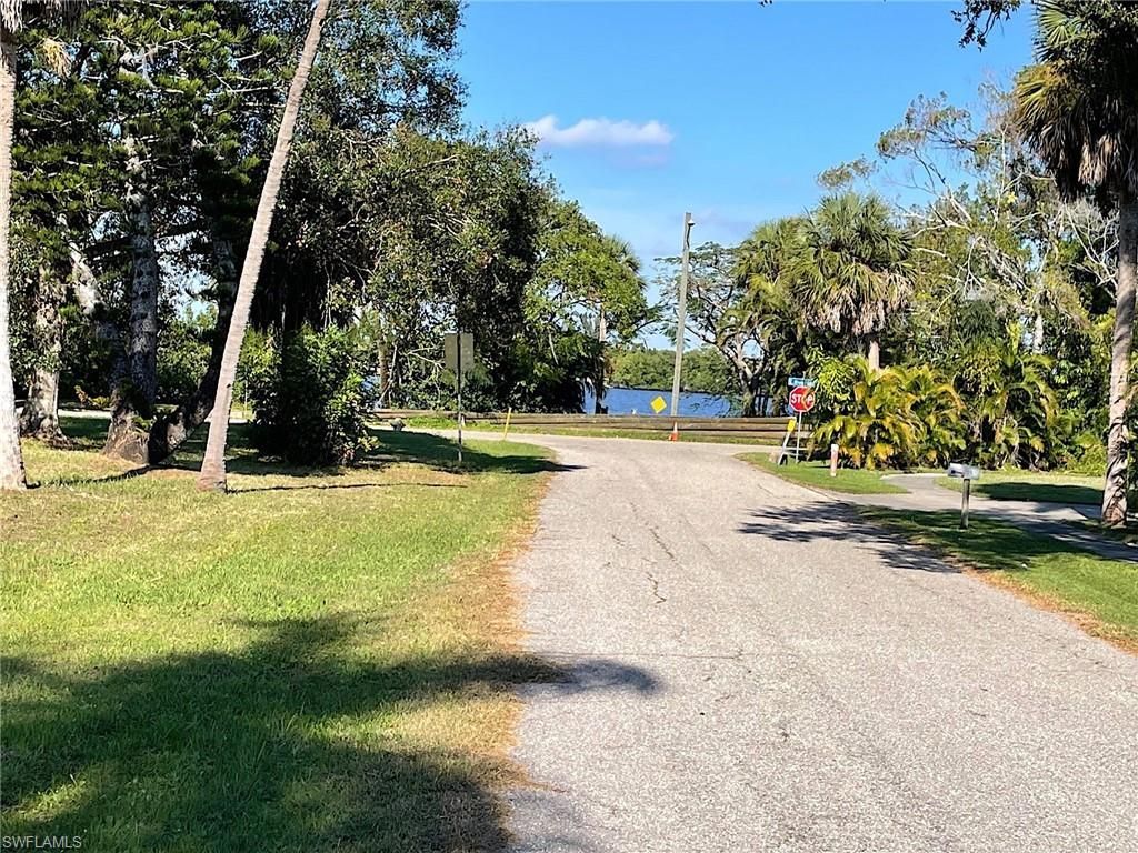 215 Delray Ave, Fort Myers, FL 33905 Photo