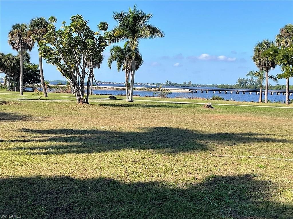 215 Delray Ave, Fort Myers, FL 33905 Photo