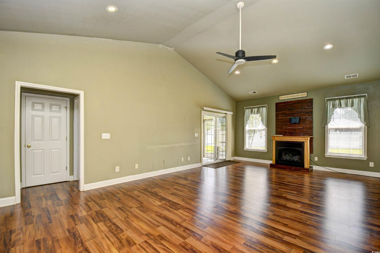 1412 Reid Ct. Photo 5