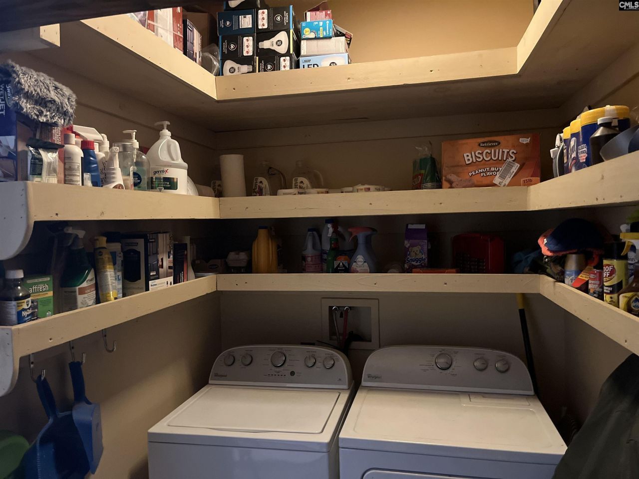 210 Hutto Hill Photo 10