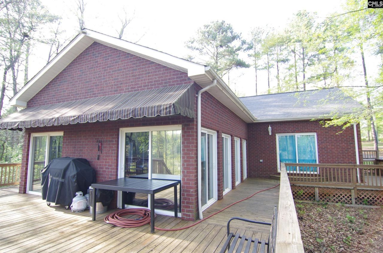 210 Hutto Hill  Photo 15