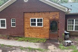 210 Hutto Hill  photo 4