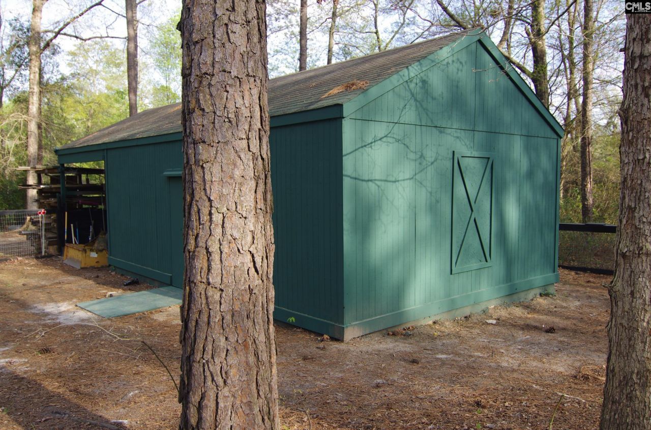 210 Hutto Hill  Photo 23