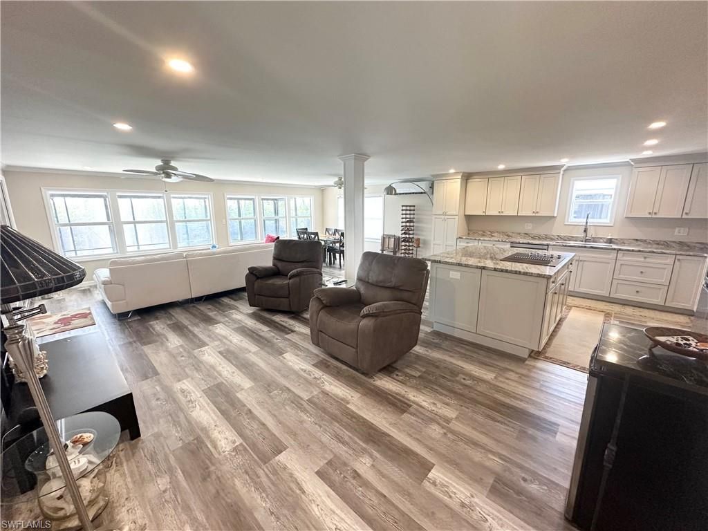 17941 Bryan Ct, Fort Myers Beach, FL 33931 Photo