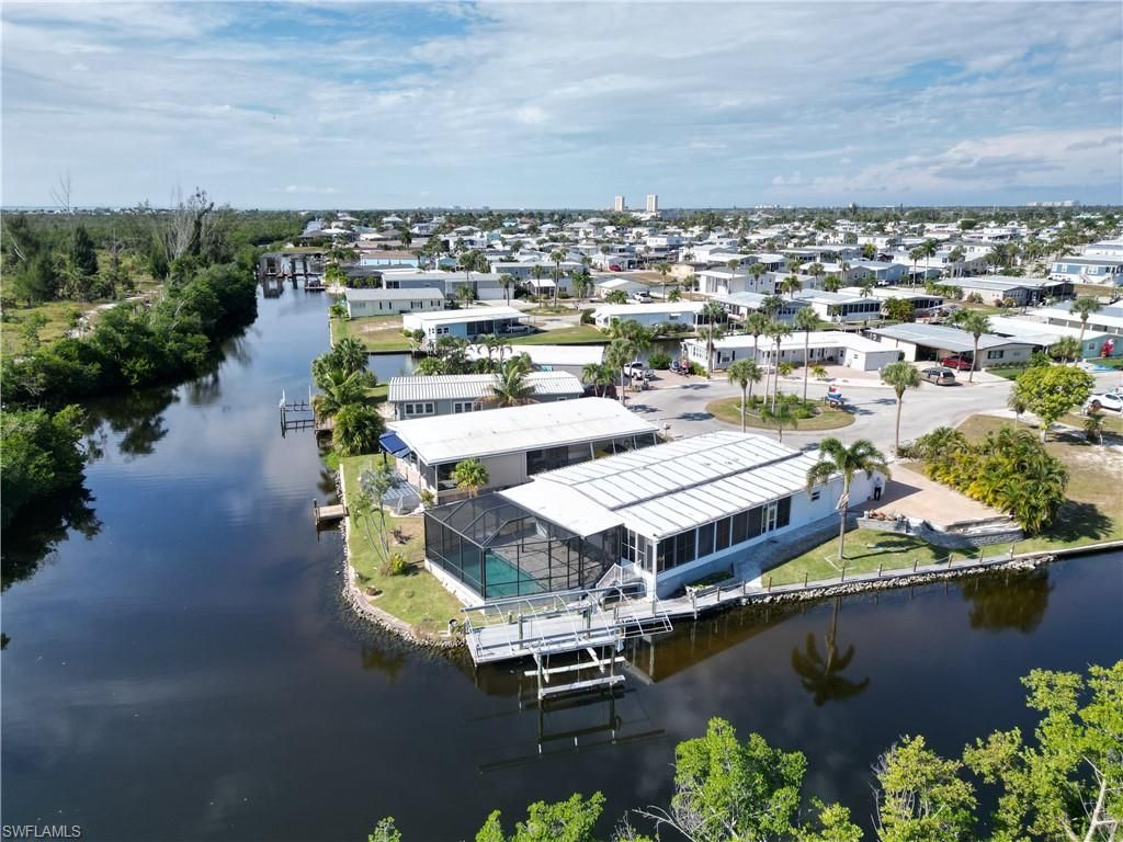 17941 Bryan Ct, Fort Myers Beach, FL 33931 Photo